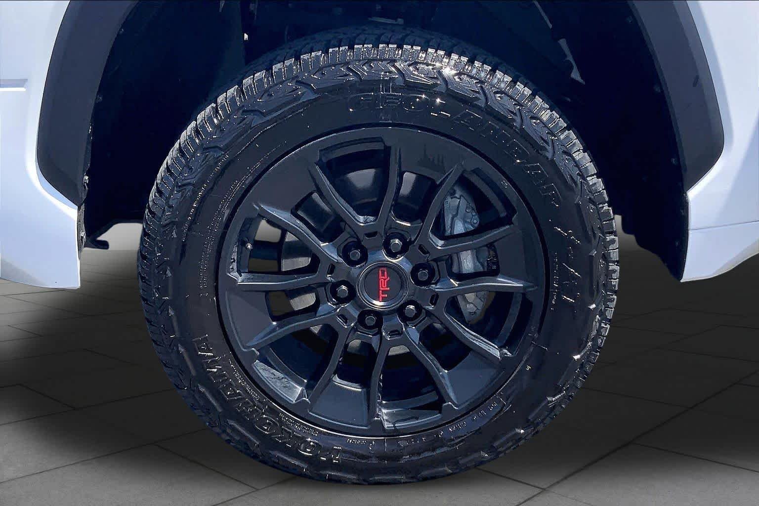 Used 2023 Ice Cap Toyota SR5 image 11