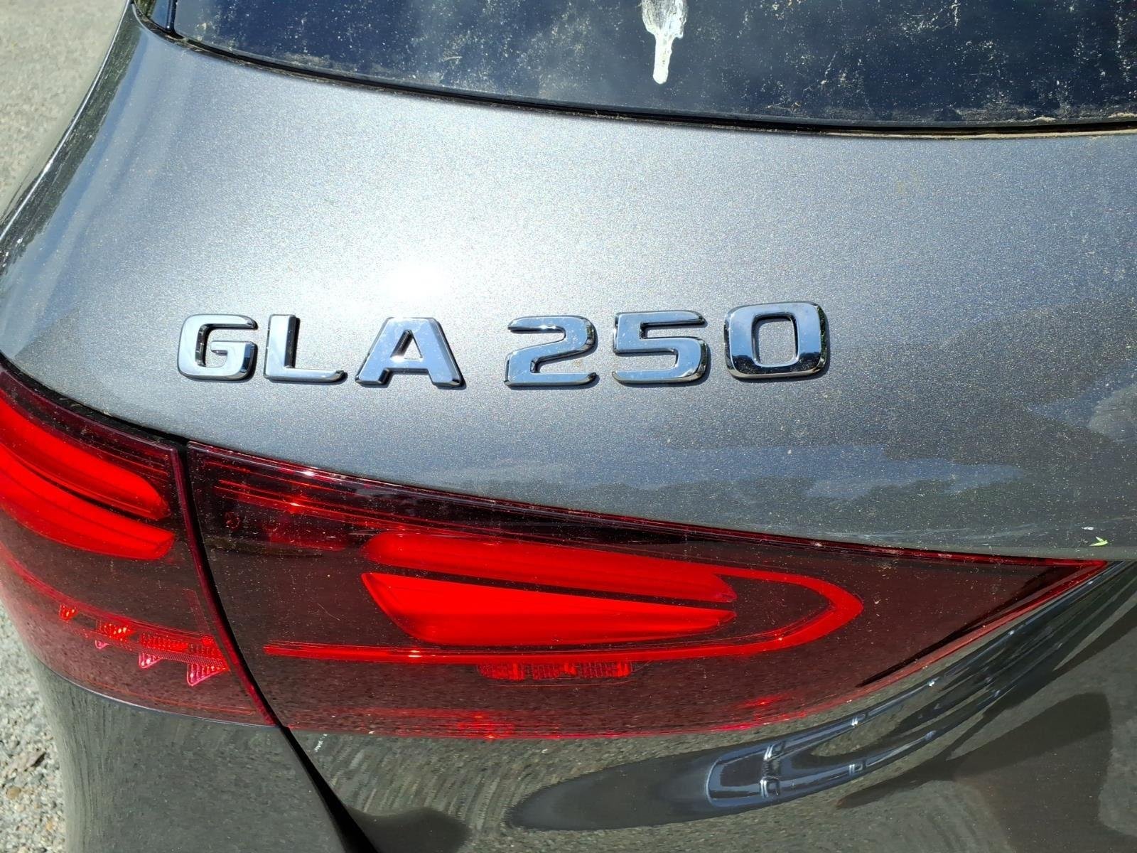 New 2026 Mountain Grey Metallic Mercedes-Benz GLA 250 image 9