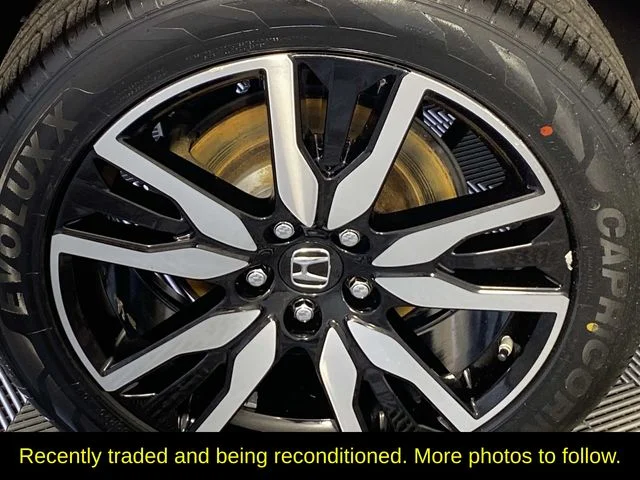 Used 2019 White Honda Elite image 30