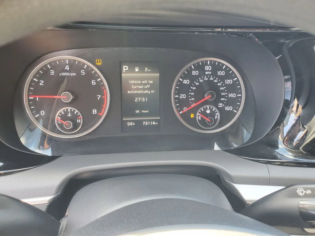 Used 2023 Black Kia LXS image 14