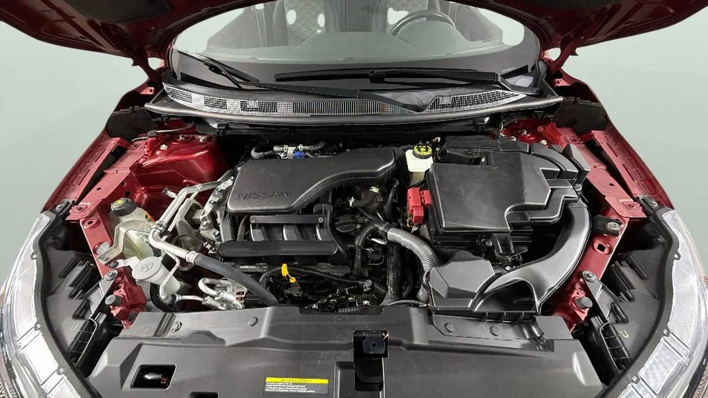 Used 2022 Red Nissan SV AWD Xtronic CVT image 37