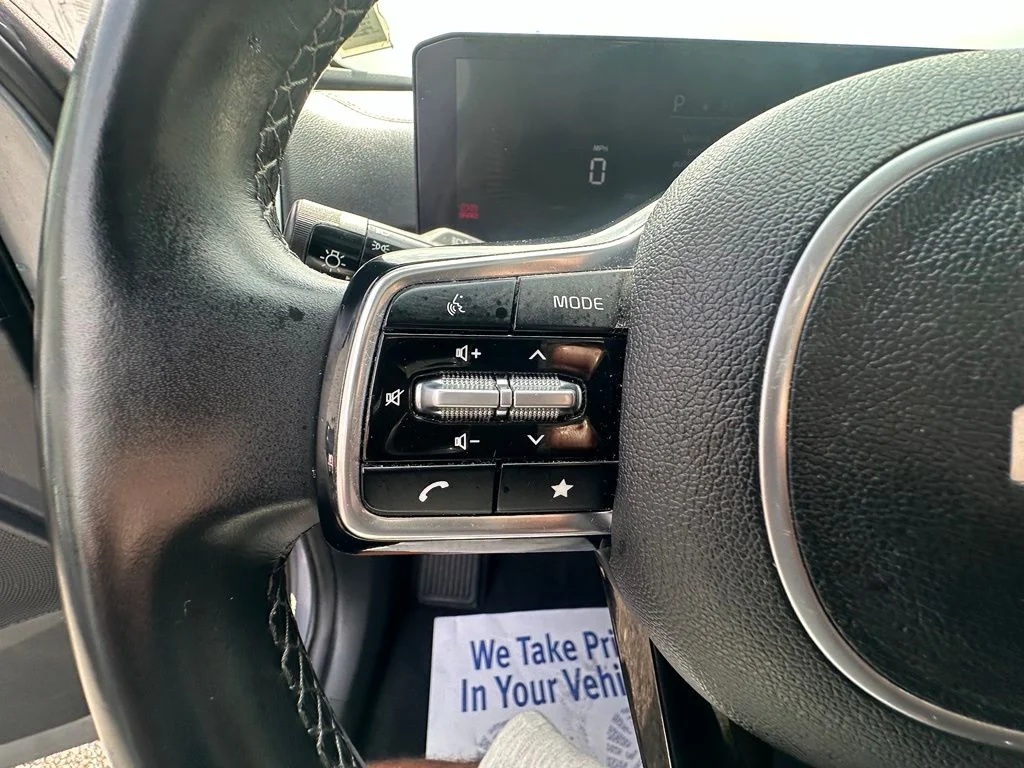 Used 2024 Silver Kia S image 16