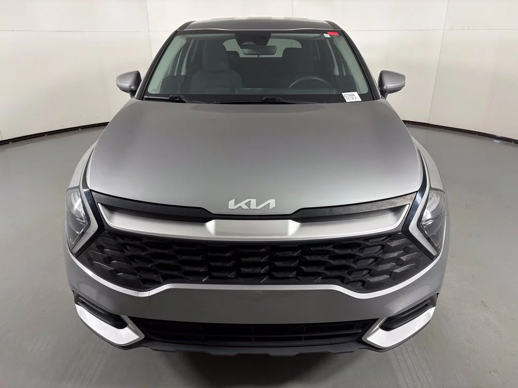 Used 2023 Gray Kia LX image 3