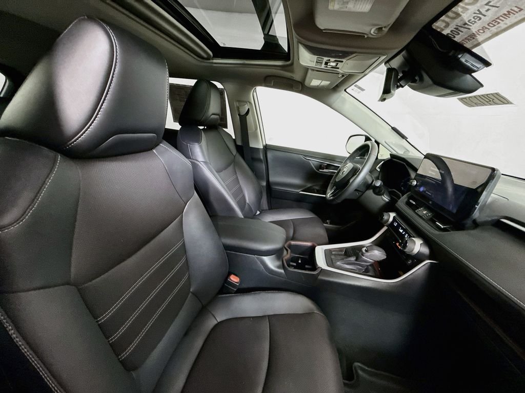 Used 2025 Silver Sky Metallic Toyota Limited image 27