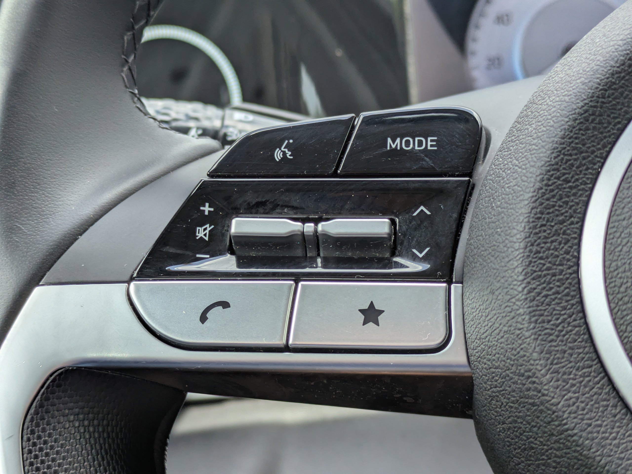 2024 Hyundai Elantra SEL - Photo 23