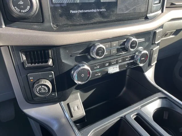 Used 2024 Gray Ford XLT image 24