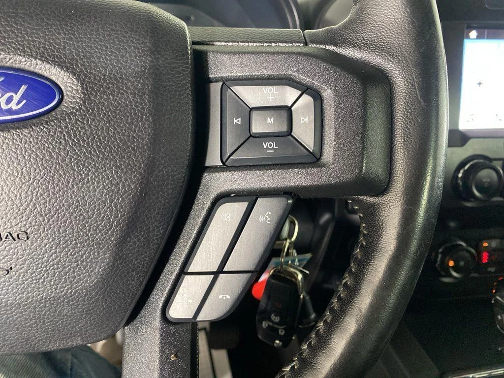Used 2019 Black Metallic Ford XLT image 22