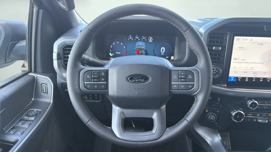 New 2026 Avalanche Ford XLT image 13