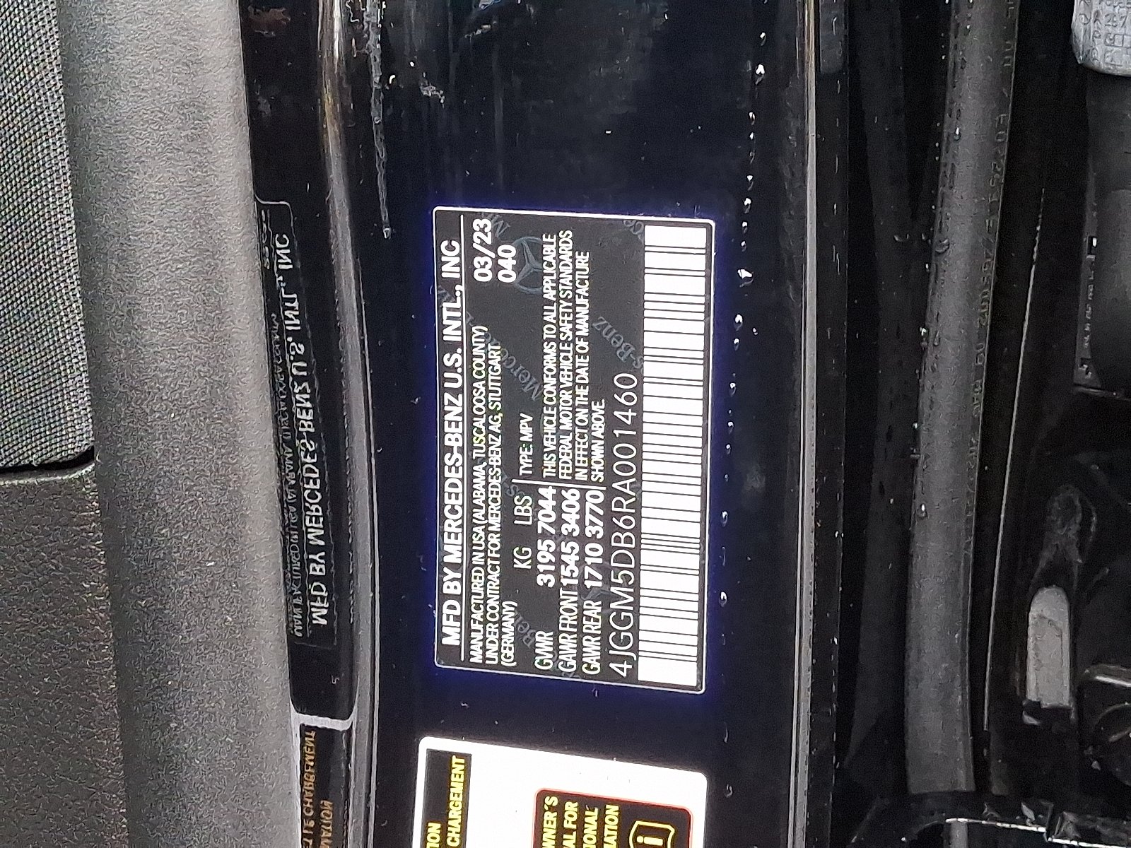 Certified Used 2024 Black - 040 Mercedes-Benz 4MATIC® image 28