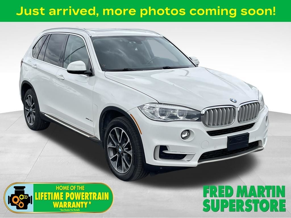 Used 2016 Alpine White BMW xDrive35i image 1