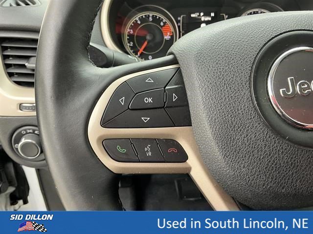 Used 2017 Bright White Clearcoat Jeep Altitude image 8