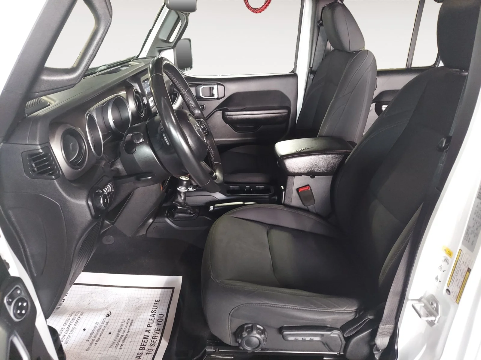 Used 2018 Bright White Clearcoat Jeep Sport S image 22