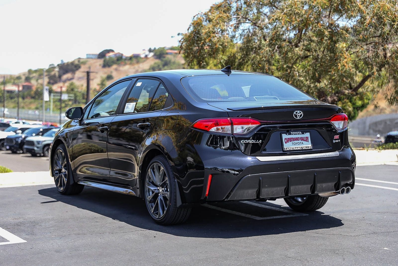New 2026 Midnight Black Metallic Toyota  SE image 6