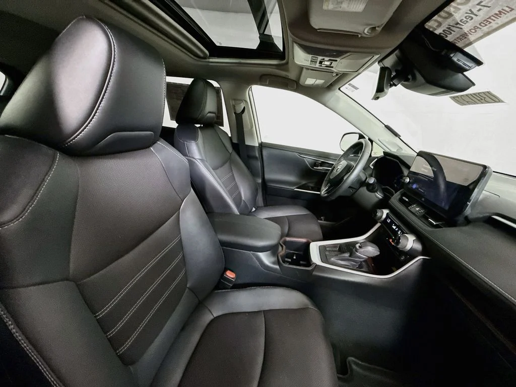 Used 2025 Silver Sky Metallic Toyota Limited image 27