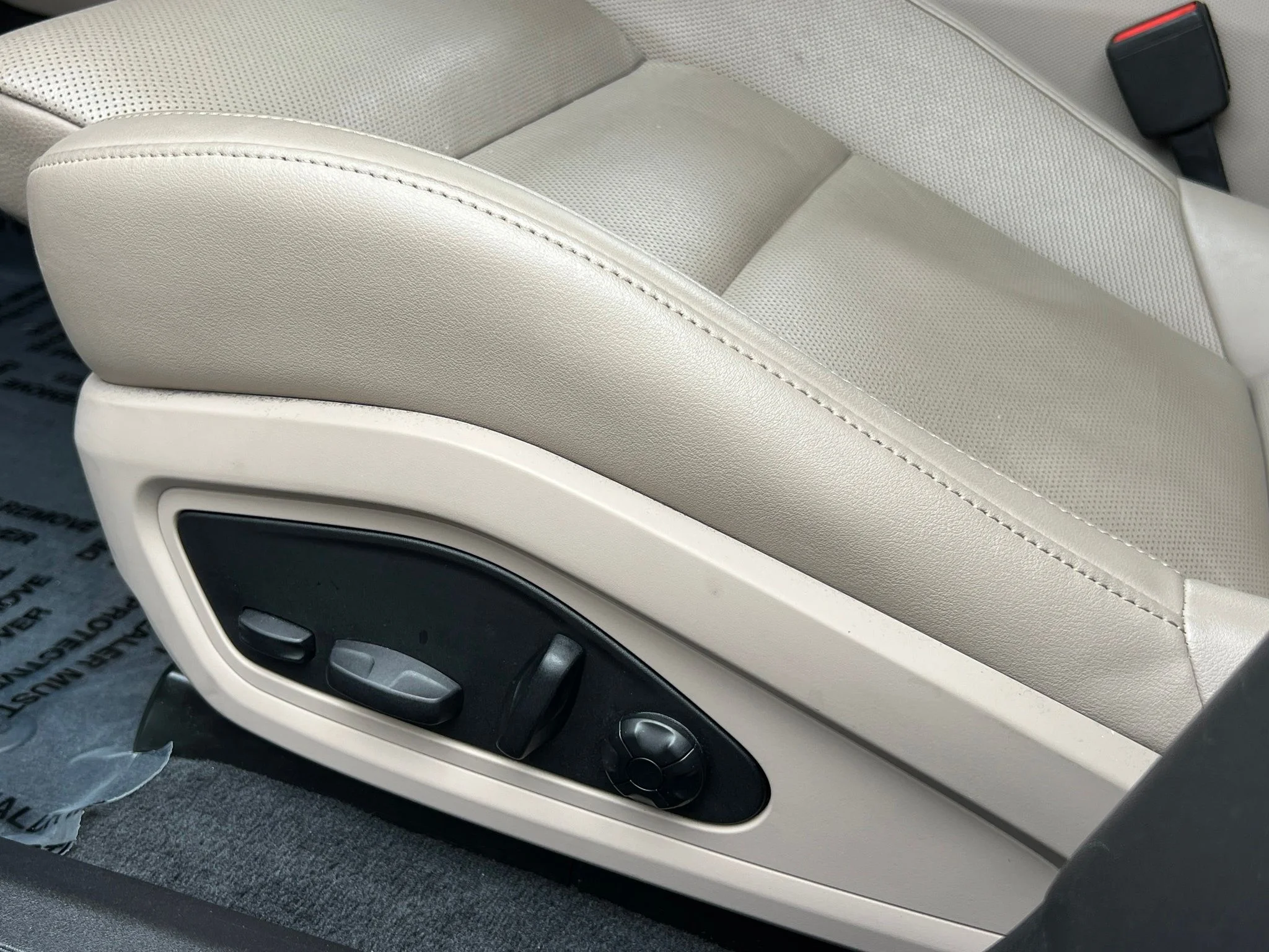 Used 2023 Green Porsche Base image 37