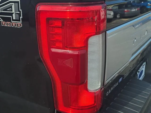 Used 2019 Black Ford Platinum image 35