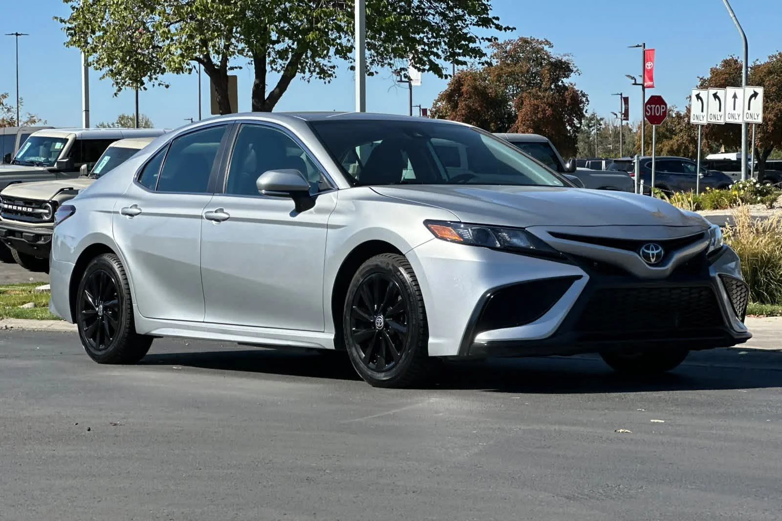 Certified Used 2024 Silver Toyota SE image 9
