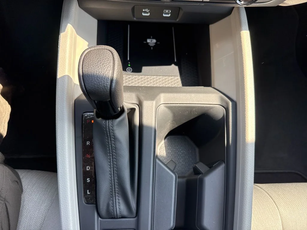 New 2026 Platinum White Pearl Honda LX image 26