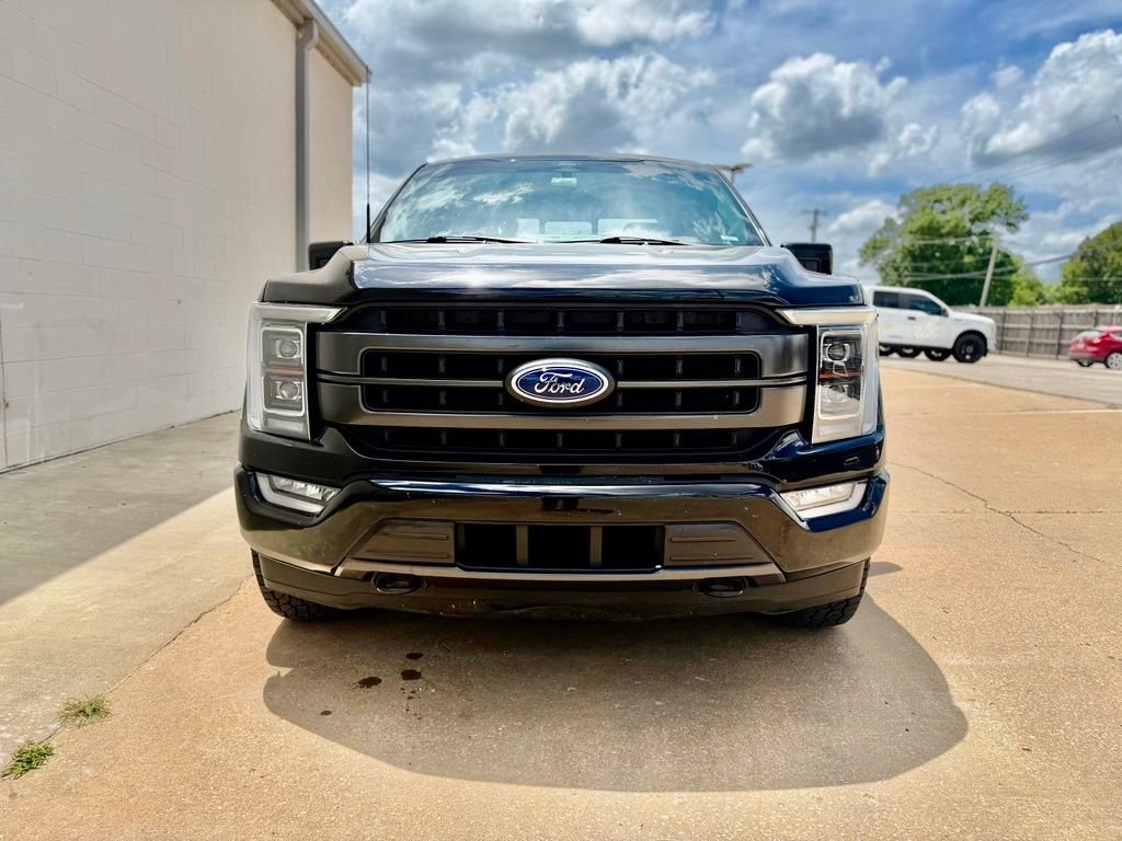 Used 2021 Black Ford Lariat image 2