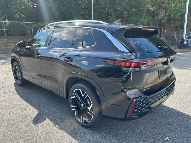 New 2026 Deep Black Pearl Volkswagen 2.0T SEL R-Line Turbo image 7