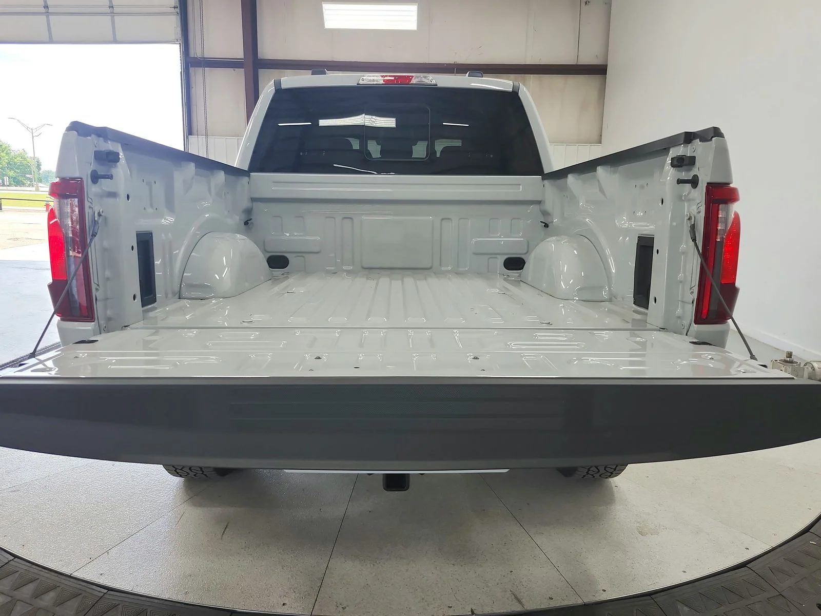 New 2026 White Ford XLT image 45