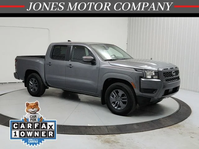 2025 Nissan Frontier SV Crew Cab 4X2 SWB's photo
