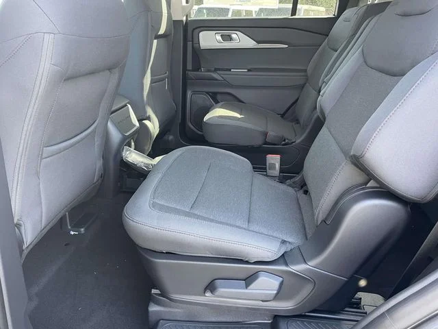 New 2026 Gray Ford Active image 8