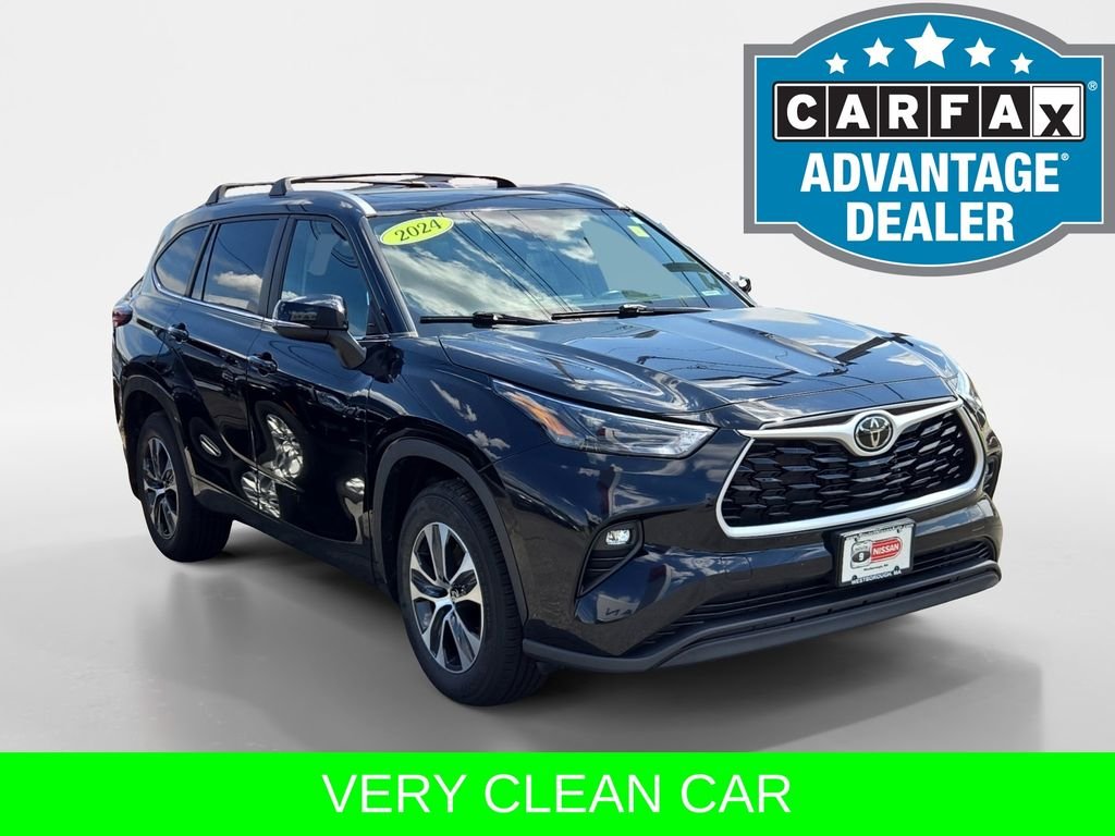 Used 2024 Black Toyota XLE image 29