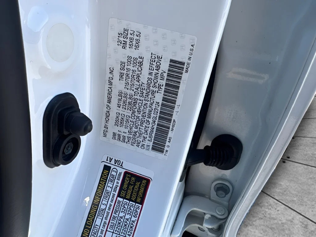 Used 2016 White Honda LX image 28