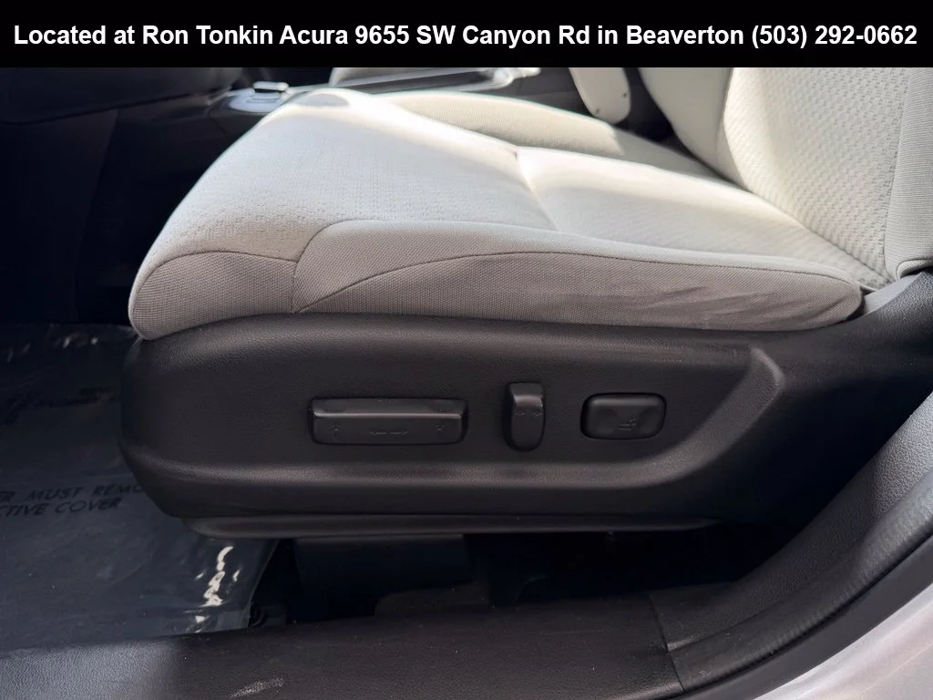 Used 2016 Alabaster Silver Metallic Honda EX image 13