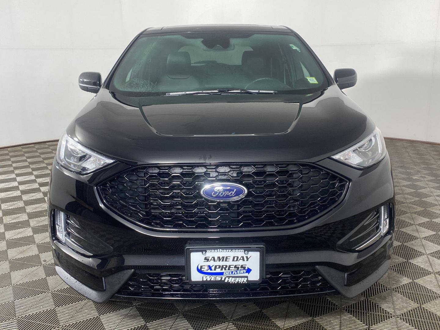 Used 2023 Agate Black Ford ST-Line image 24
