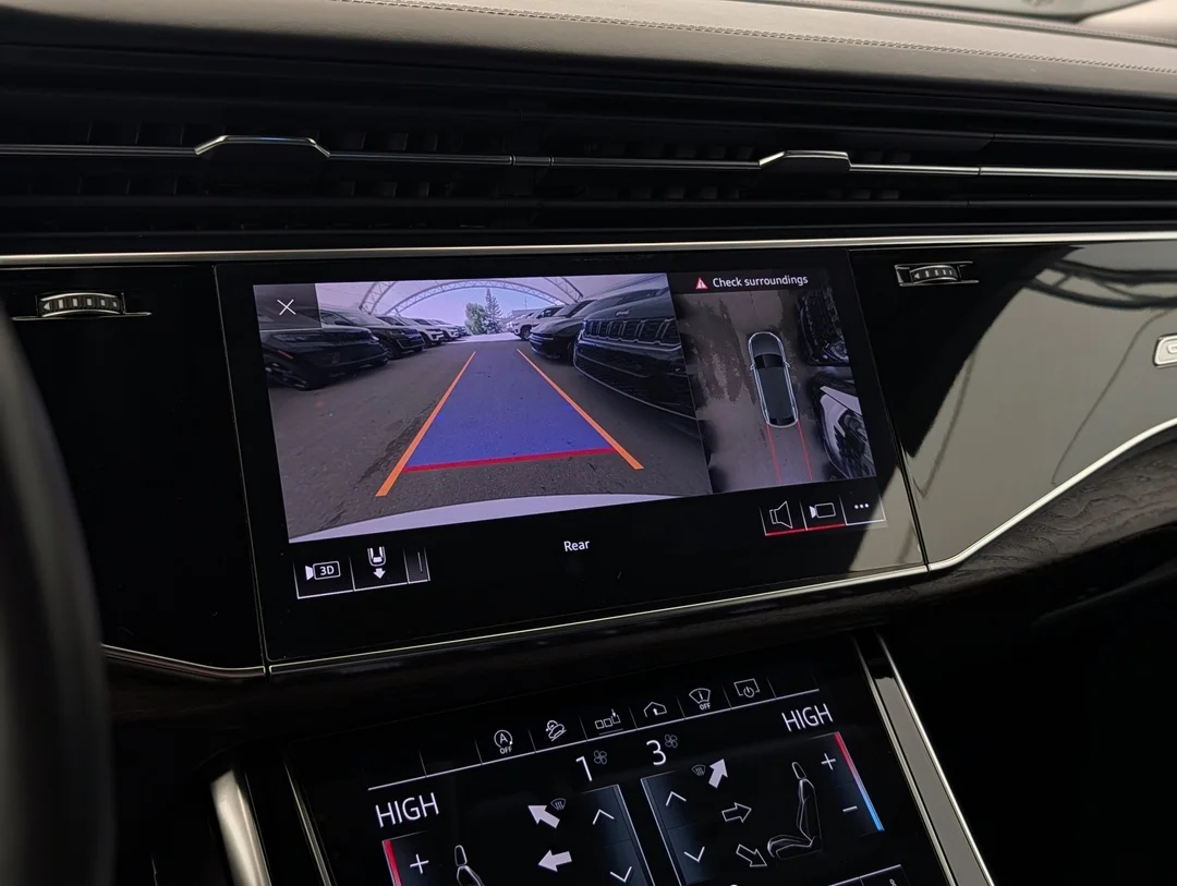 Used 2019  Audi Technik - S-Line - Leather - Sunroof - HUD - Healed/Ventilated Seats image 21