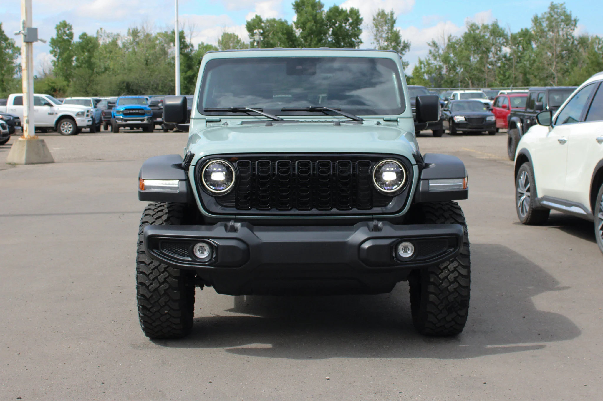 Used 2024 earl Jeep Willys* 4x4 | Earl Exterior | 3.6L V6 | Locking Rear Diff | Black Hardtop | 4.10 Rear Axle Ratio image 10
