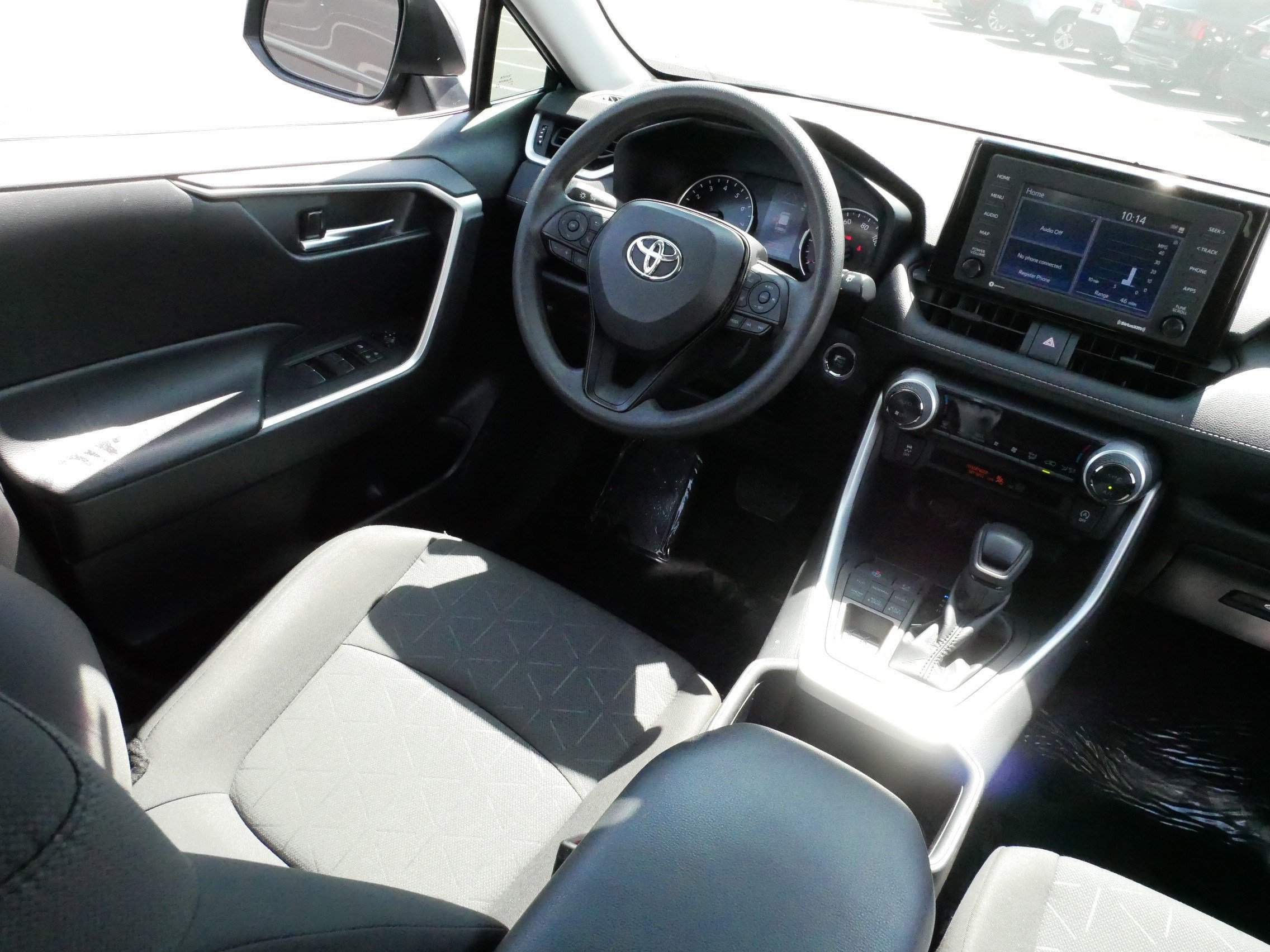 Used 2022 MAGNETIC GRAY M Toyota XLE image 9