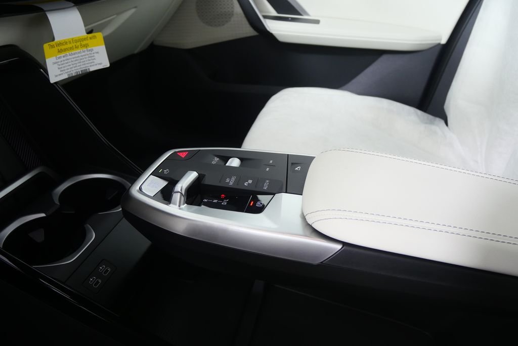 Used 2026 Night Dusk Blue Metallic BMW xDrive28i image 21