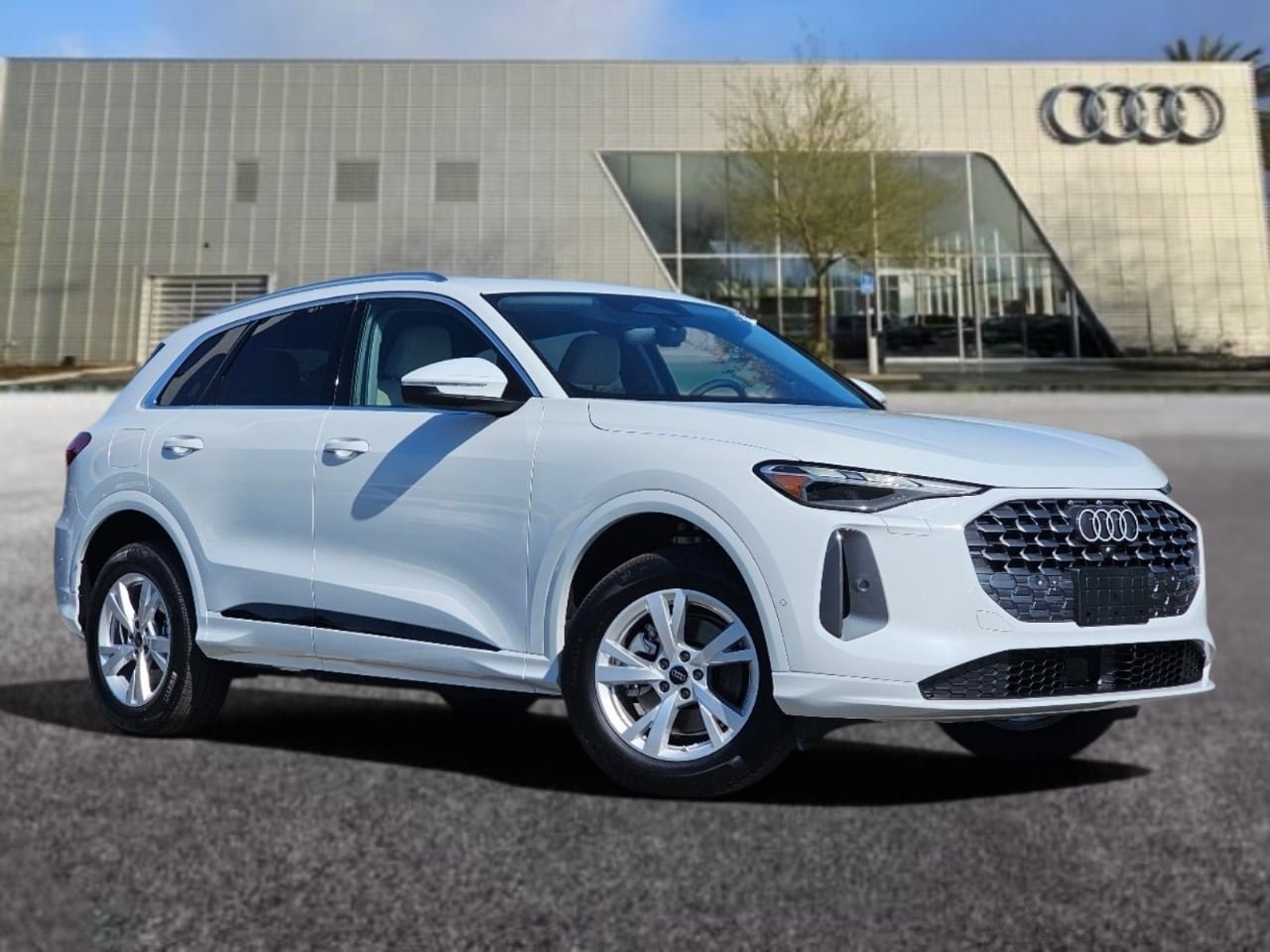 2026 Audi Q5 Premium quattro's photo