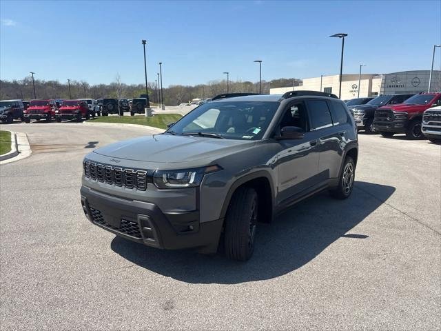 New 2026 Sting-Gray Clear-Coat Exterior Paint Jeep Limited image 4