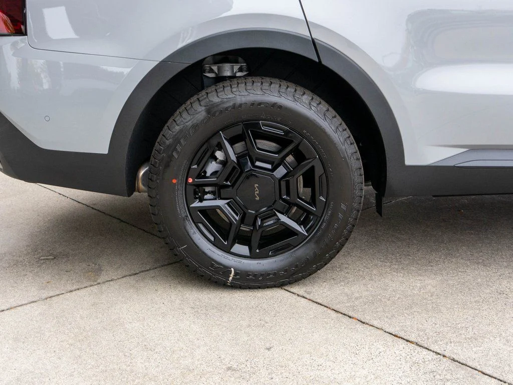 New 2026 Wolf Gray Kia X-Pro SX Prestige AWD image 35