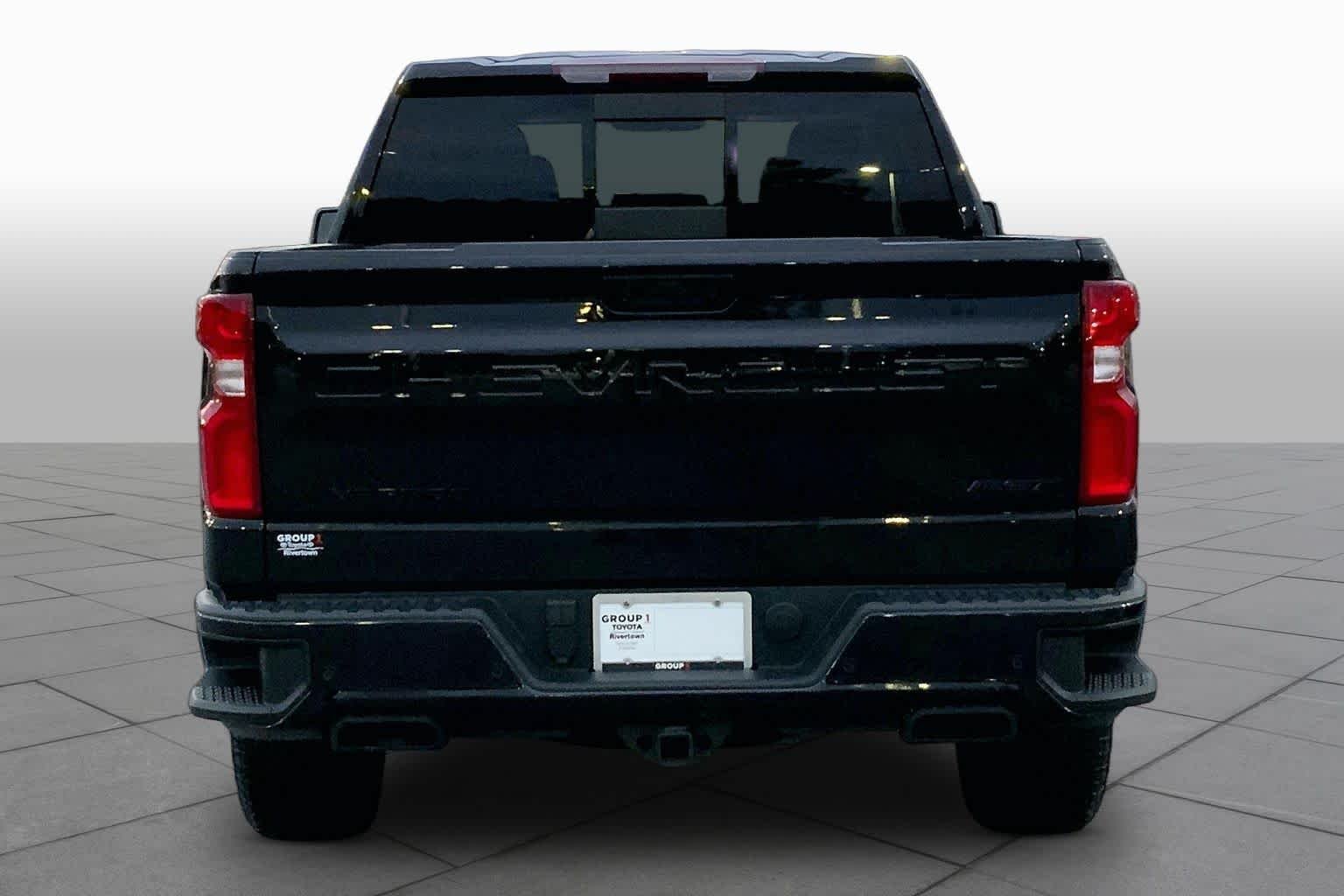 Used 2025 Black Chevrolet RST image 5