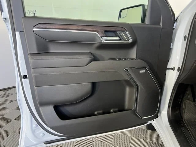 2026 GMC Sierra 1500 SLT - Photo 15