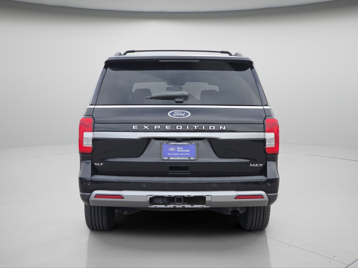 Certified Used 2024 Black Metallic Ford XLT image 20