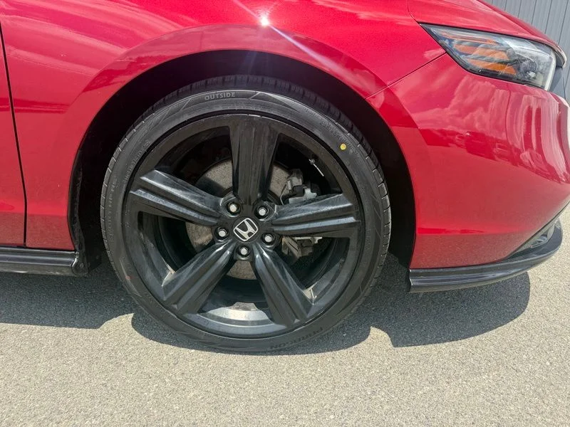 Used 2024  Honda Sport-L image 4