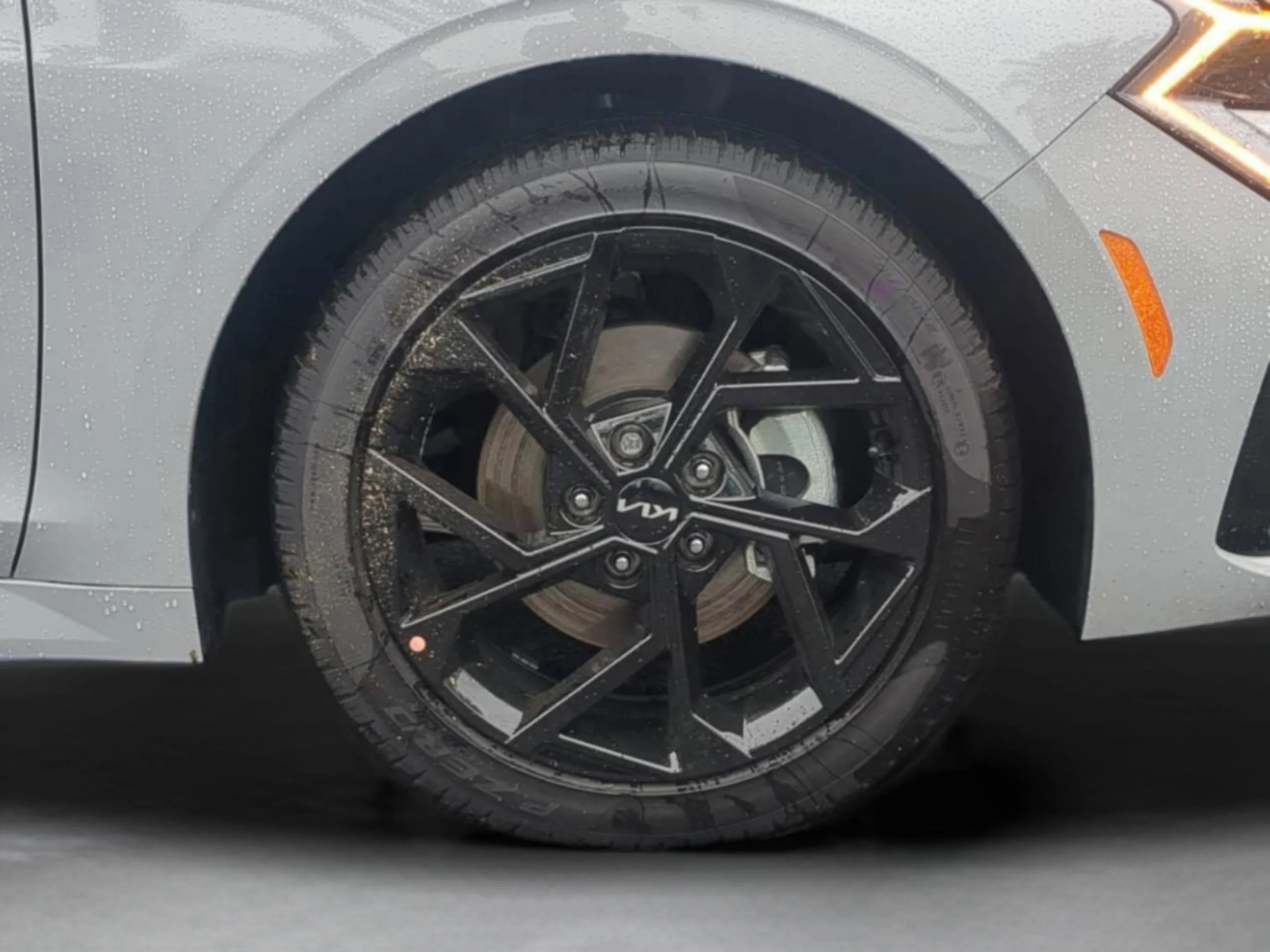 New 2026 Wolf Gray Kia GT-Line image 12