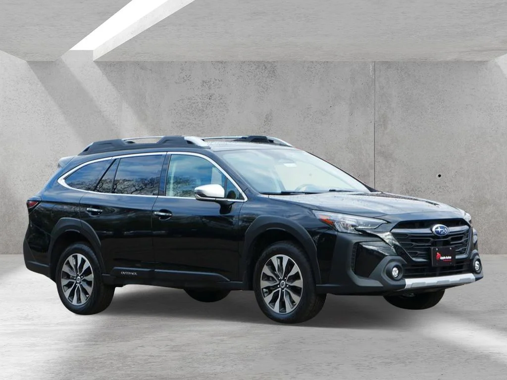 2024 Subaru Outback Touring XT's photo