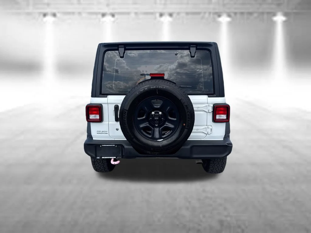 Used 2023 White Jeep Sport image 6