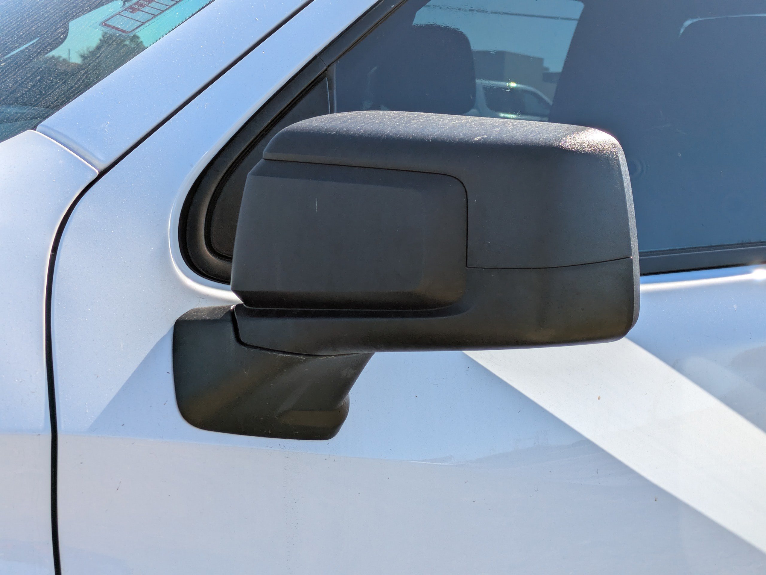 Used 2022 Summit White Chevrolet Custom image 12