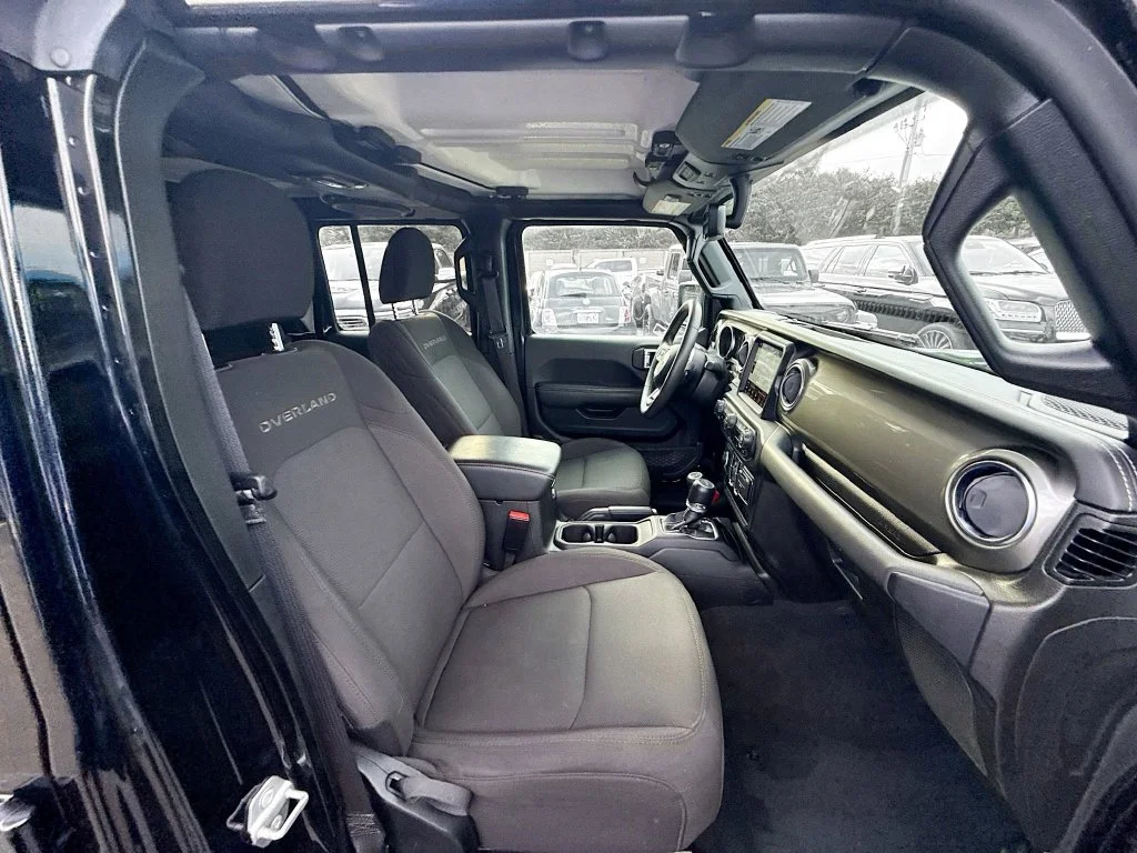 Used 2023 Black Jeep Overland image 32