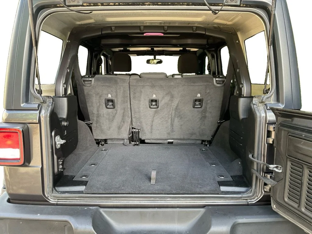 Used 2021 Gray Jeep Unlimited Willys image 13