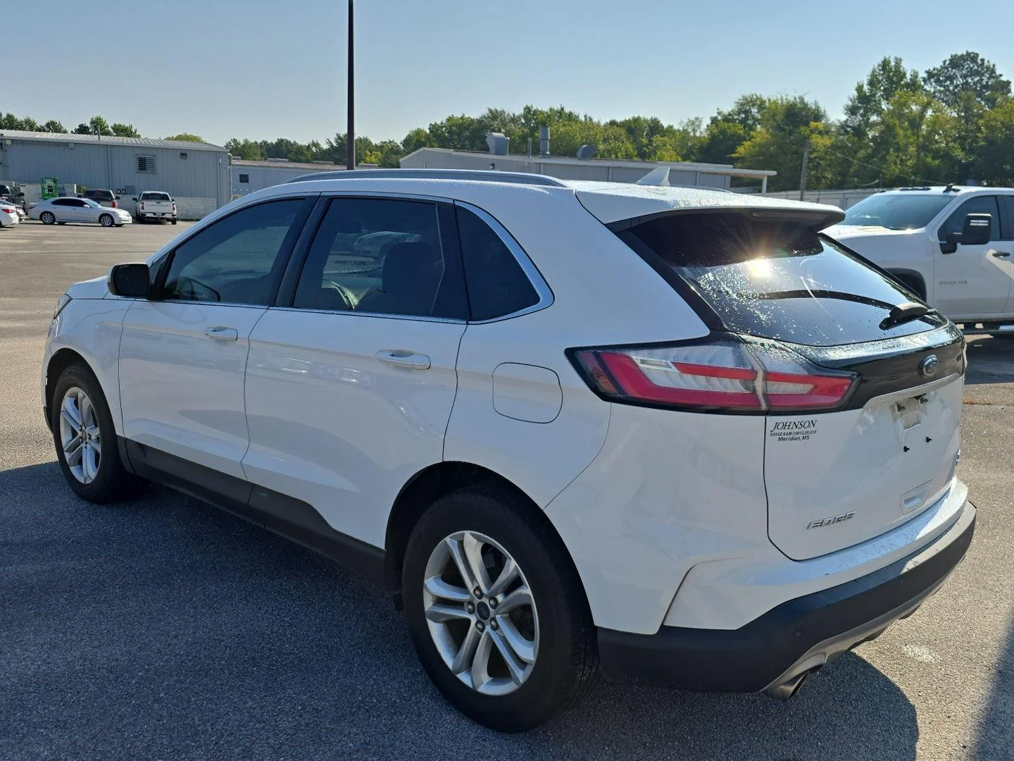 Used 2020 Oxford White Ford SEL image 7
