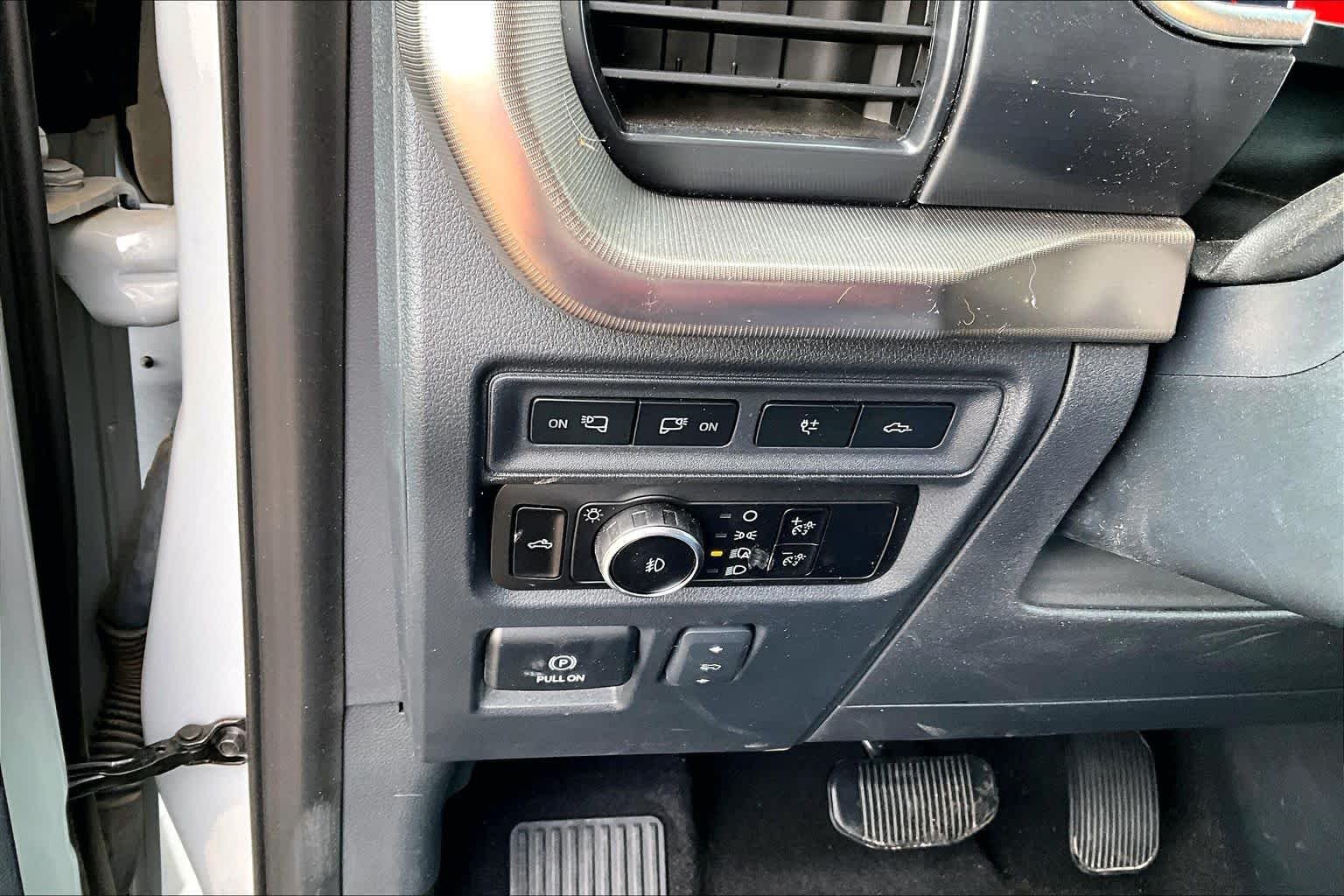 Used 2023 Avalanche Ford Raptor image 31